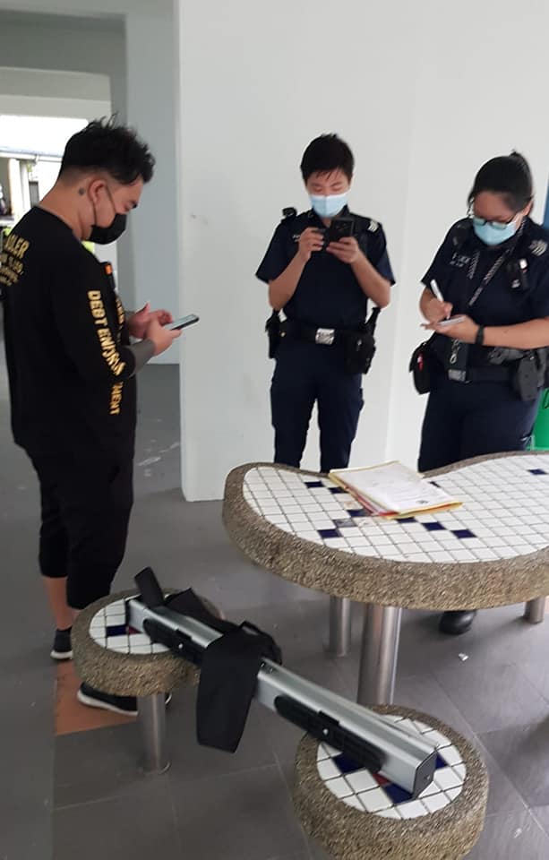 police 4