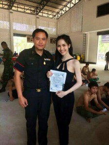 Thai “ladies” enlisting In thai army