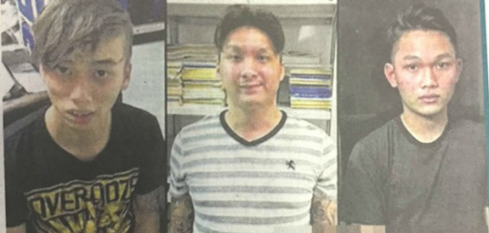 Vietnam Gangsters Stab Singaporean