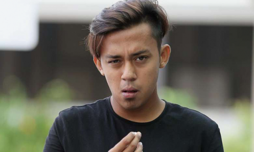 Police NSF Caught For Peeping Woman In Shower