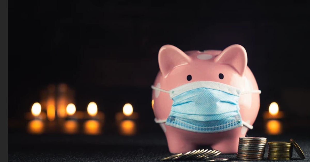 MAN CLAIMS TO SAVE SGD$100K WITH SGD$2,000 MONTHLY SALARY