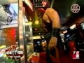 Kane Help Kids At Arcade WWE(video)