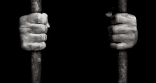 SG Prison Gay Officer Molest And Sex Abuse Male Inmate