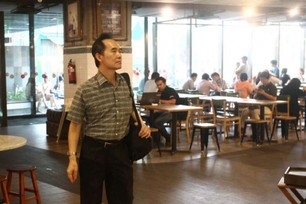 Deaf And Mute Food court Workers Decides To Quit
