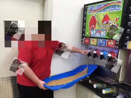 Singapore Man Refill Slurpee With Giant Plate…..