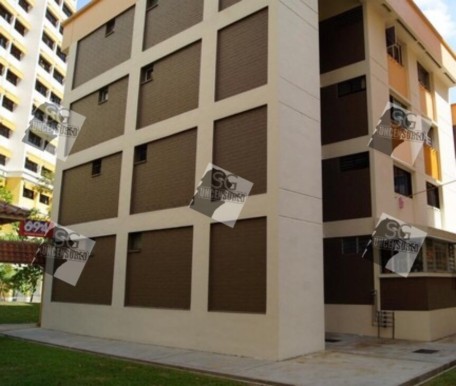 Woman throwing dangerous items out of window at Hougang HDB