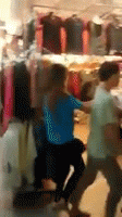 2 PRC Woman Fighting Over One Guy In Chinatown