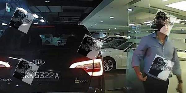 Ang moh stole parking lot and act yaya papaya