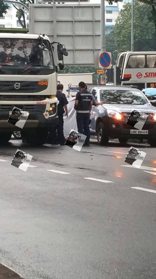 An other motorcyclist killed in accident involving truck