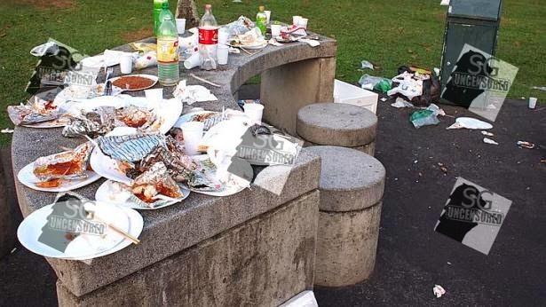 PRC Family of 5 leaving a mess of sh*t behind at Pasir Ris Park.