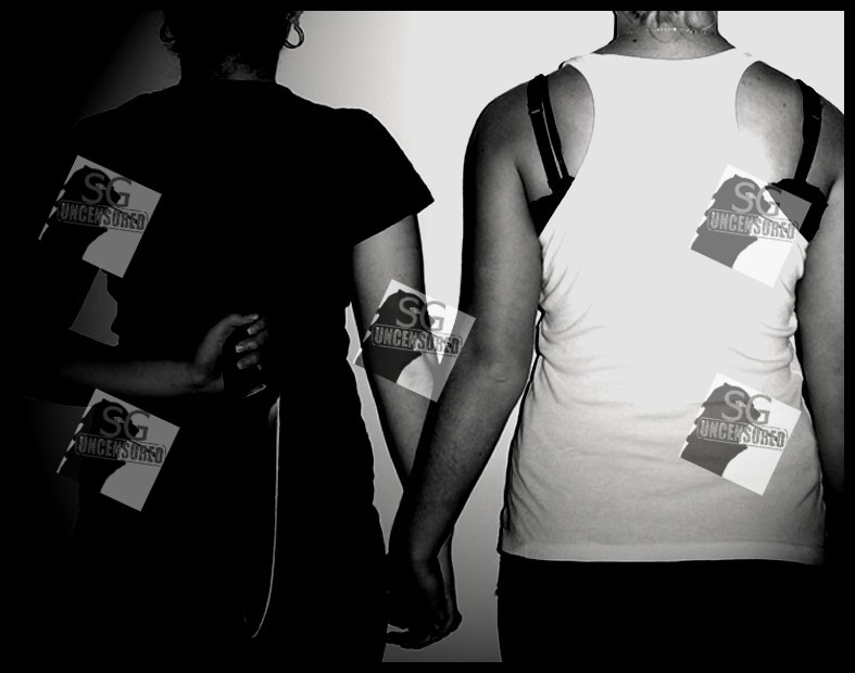 My two-faced sister treats me like rubbish!!