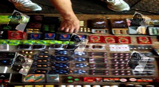 My uncle lao sai blood after taking viagra from geylang peddler!