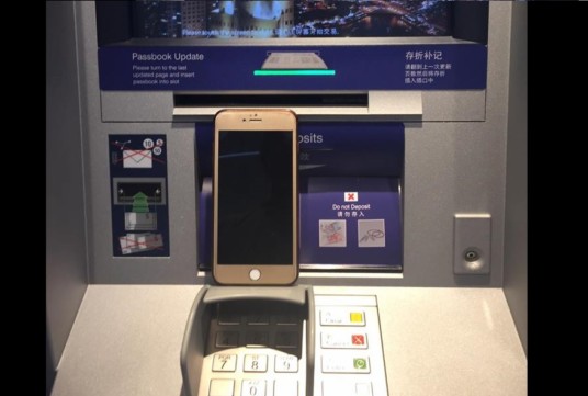 Anyone Lost Your iPhone At Bukit Panjang Plaza?