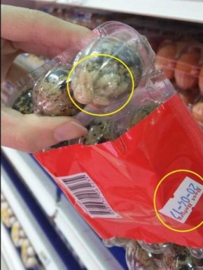 Beware Jurong East NTUC sell quail eggs got maggots in it