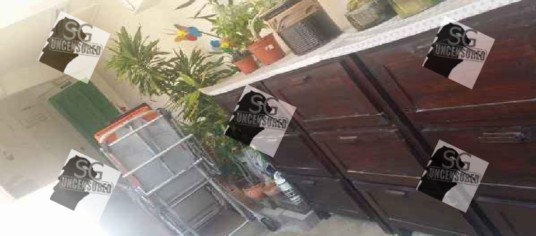 NEIGHBOR’S STUFF ALONG HDB CORRIDOR OBSTRUCT THE WORK OF EMERGENCY WORKERS !