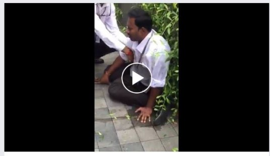 NO LICENSE LORRY DRIVER BANG INTO SECURITY GUARD(VIDEO)