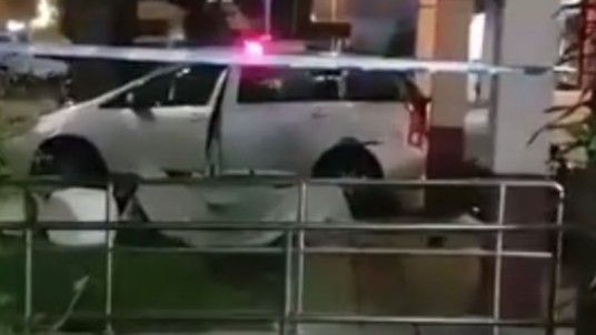 HUSBAND ACCIDENTALLY REVERSES CAR INTO WOMAN KILLING HER AT ANG MO KIO CAR PARK!!(VIDEO)