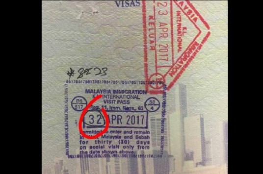 NEXT TIME GO JB CHOP PASSPORT MUST CHECK! MALAYSIA BOLEH!