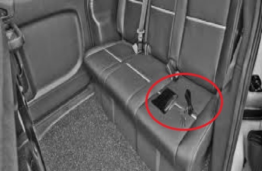 GUY LOST WALLET IN GRAB. WALLET RETURN. JUST THAT MOST OF THE MONEY GONE!! $250