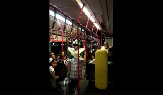 COE TOO EXPENSIVE GREEN RANGER SELL MEGAZORD TAKE BUS(VIDEO)