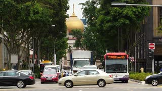 PETITION TO BAN HEAVY VEHICLES FROM CBD GATHERS 1000 SIGNATURES!!