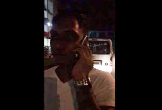 DRUNK GUY GOT VIOLENT BEAT UP UBER DRIVER.