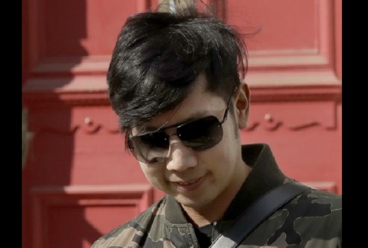 HEIR OF RED BULL IS IN SINGAPORE! TRAVELED TO SINGAPORE 2 DAYS BEFORE COURT DATE!
