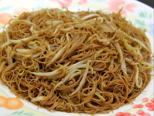 NETIZENS COMPLAIN BEE HOON AT DHOBY GAUT $5.80