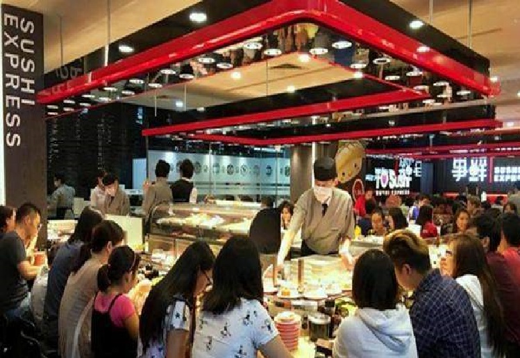 SUSHI EXPRESS CHARGE ME WRONG. STAFF NO SAY SORRY