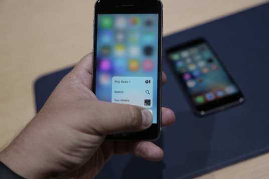 SOUTHEAST ASIA’s FIRST APPLE STORE OPENING AT ORCHARD ROAD