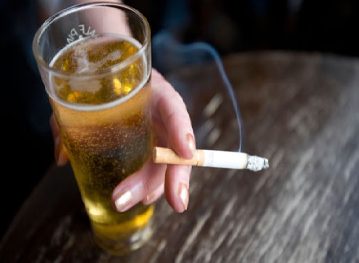 HAVE YOU EVER WONDERED WHY YOU FEEL LIKE SMOKING AFTER A DRINK?