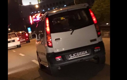 SINGAPORE CAR GO MALAYSIA WANT ANYHOW DRIVE GOT EXPOSED