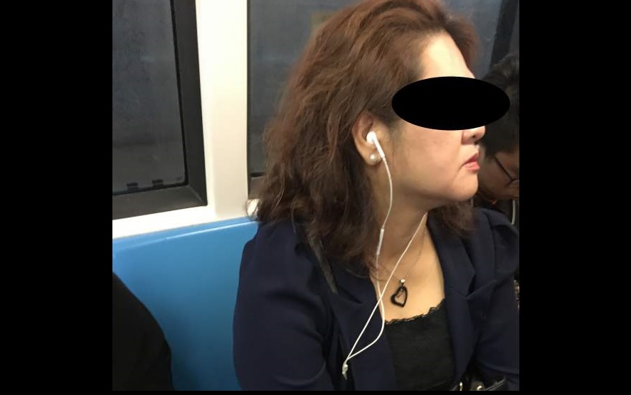 FT WOMAN SHOUT AND PUSH PASSENGER IN MRT. REFUSE TO GIVE SEAT TO ELDERLY