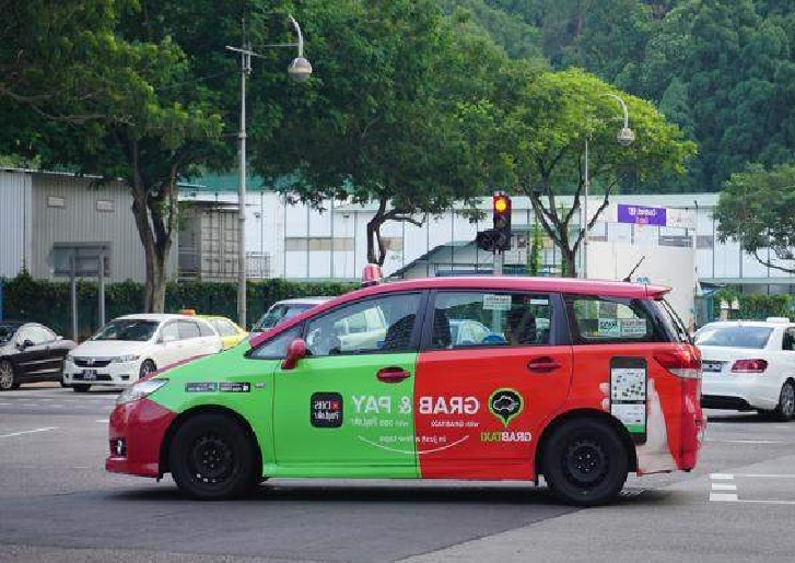 GRAB DRIVER SUSPENDED WITH NO EXPLANATION. TAKES IT TO COURT!