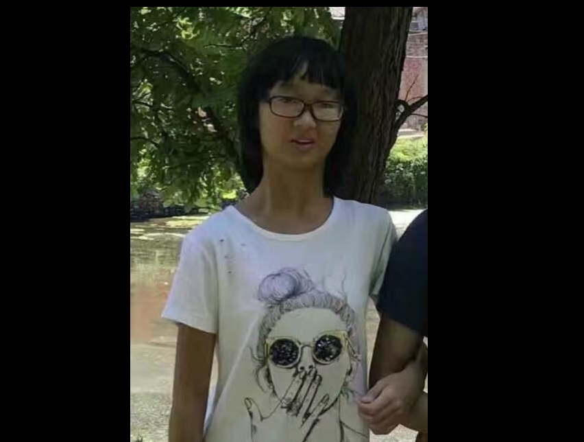 POLICE APPEALING THE FOR INFORMATION FOR MISSING GIRL!! PLEASE HERE TO SHARE!~!~