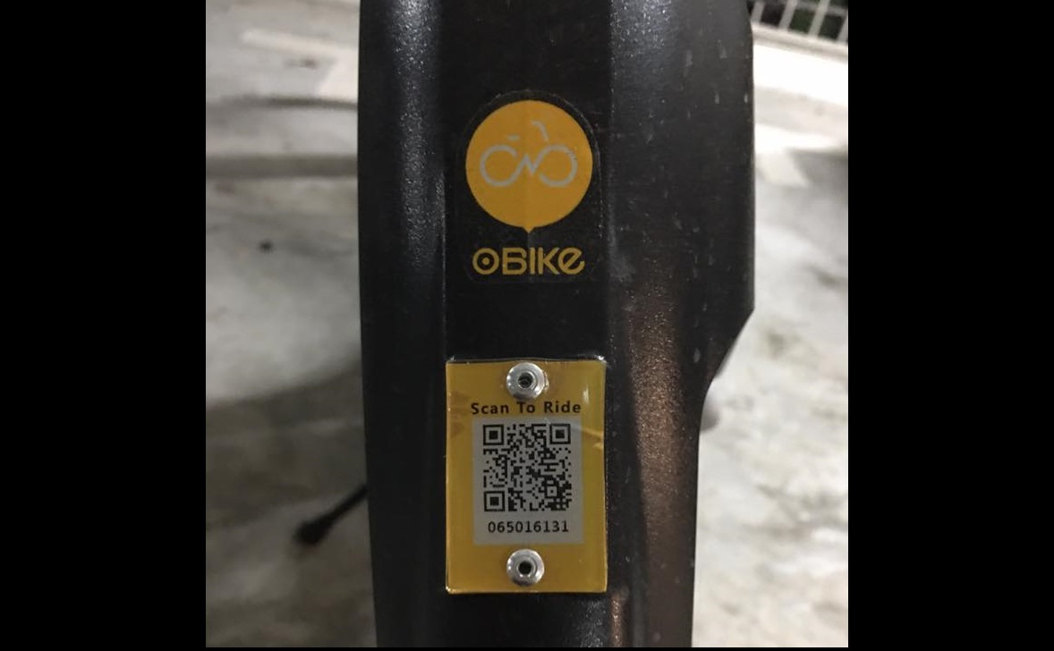 NETIZEN CLAIMS OBIKE TOOK UP MOTORCYCLE PARKING LOT CAUSING INCONVENIENCE!!