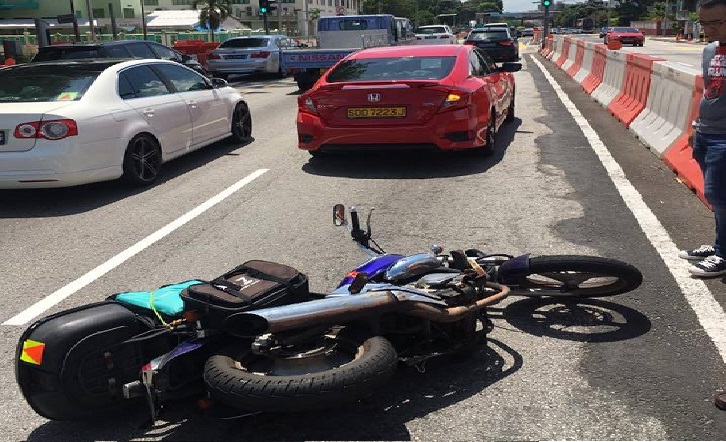 APPEALING FOR EYES WITNESS OR DASH CAMERA FOOTAGE FOR ACCIDENT @UPPER SERANGOON RD!