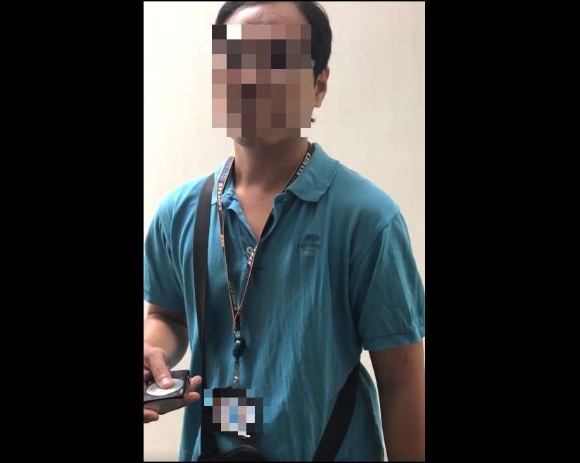 NETIZEN CLAIMS ENFORCEMENT OFFICER ISSUING SUMMON WITHOUT UNIFORM AND SUSPECTED BREACH OF PROTOCOL!