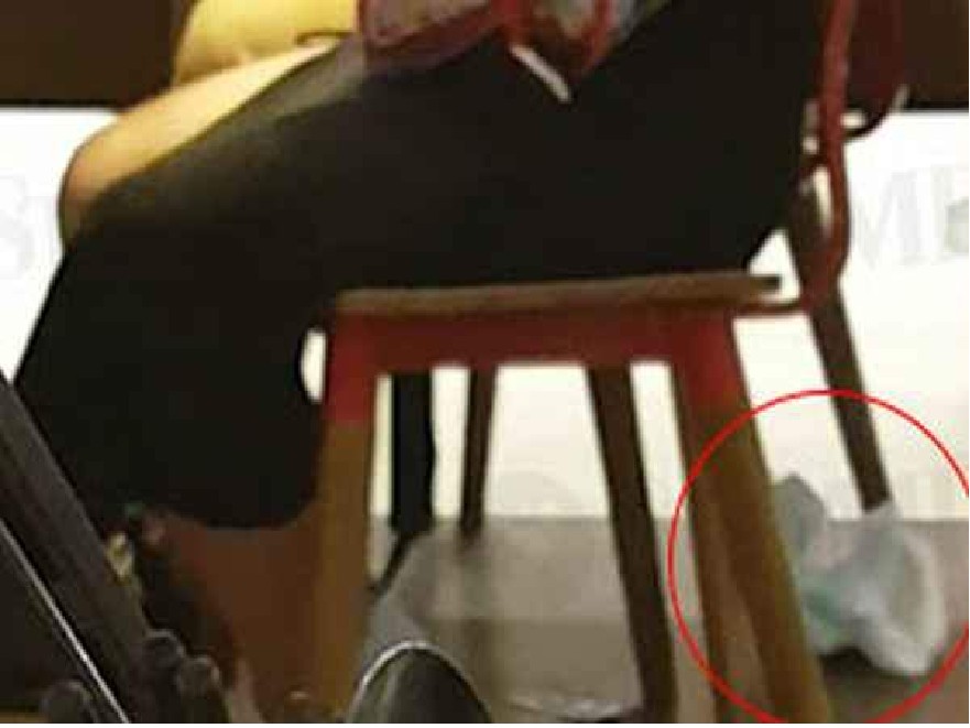 IRRESPONSIBLE TOURIST LEFT SOILED DIAPER AT CHANGI AIRPORT MAKAN PLACE