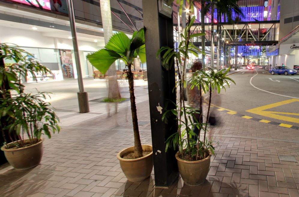 29 Y.O ATTACKS MULTIPLE JAPANESE MEN NEAR CUPPAGE PLAZA