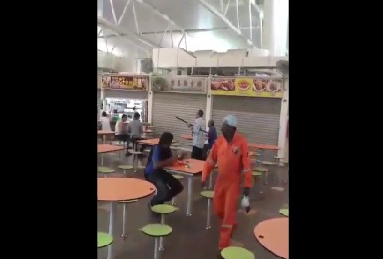 UNCLE DOING NATIONAL DAY PARADE IN HAWKER WITH BROOM STICK (VIDEO)