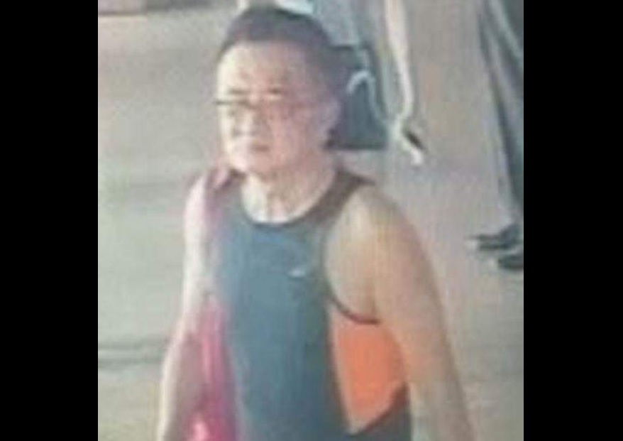 LOOKING FOR MAN IN PICTURE. MOLEST CASE AT BUGIS!