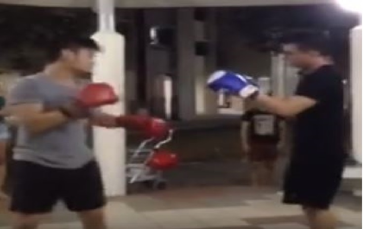 NETIZEN CLAIM THAT GREY SHIRT MAN THINKING HIS KIMBO SLICE ASKING RANDOM PPLE TO FIGHT HIM!(VIDEO)