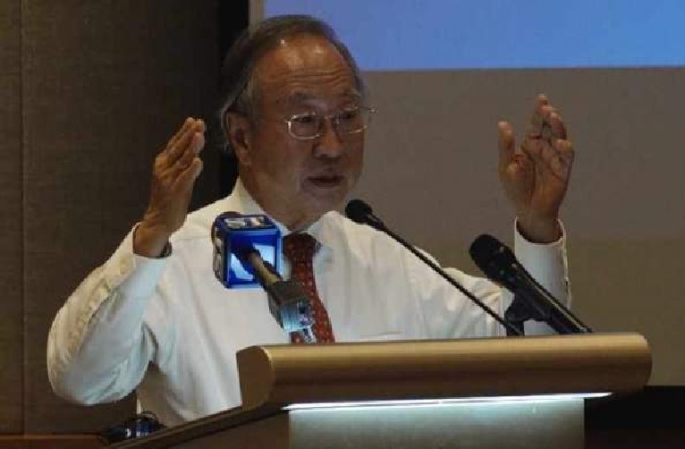 TAN CHENG BOCK ATTENDING SILENT PROTEST AGAINST RESERVED PRESIDENTIAL ELECTION