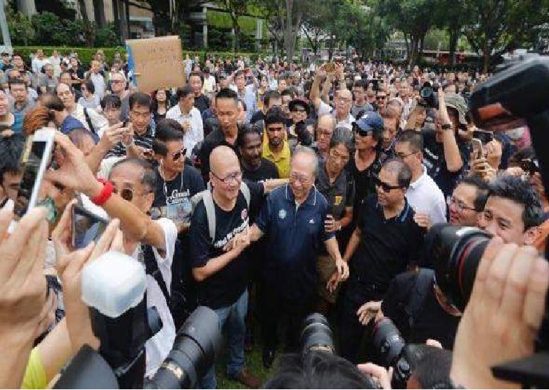 STATE MEDIA REPORTED: SILENT PROTEST FEW HUNDRED ATTENDANCE. FACT IS ABOUT 3000