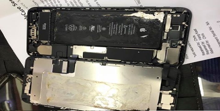 NETIZEN CLAIMS THE PHONE HE BROUGHT FROM CIRCLELIFE HAS LIQUID INSIDE IT AND ITS UNUSABLE!