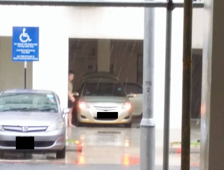 DRIVER DROVE HIS CAR INTO THE VOID DECK BCOS IT WAS RAINING! LIDDAT ALSO CAN?