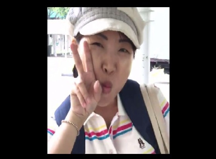 PRC WOMAN VANDALIZING “YOU GOT GUTS YOU CATCH ME LA!” (VIDEO)