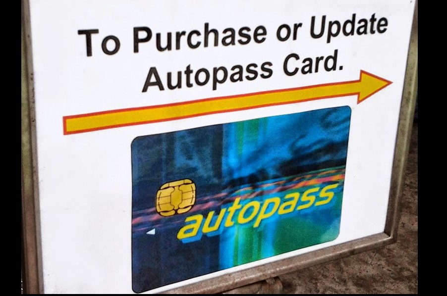MAN CLAIMS AUTO PASS SYSTEM SCREW UP CAUSING HIM TO PAY MORE @ TUAS CHECKPOINT