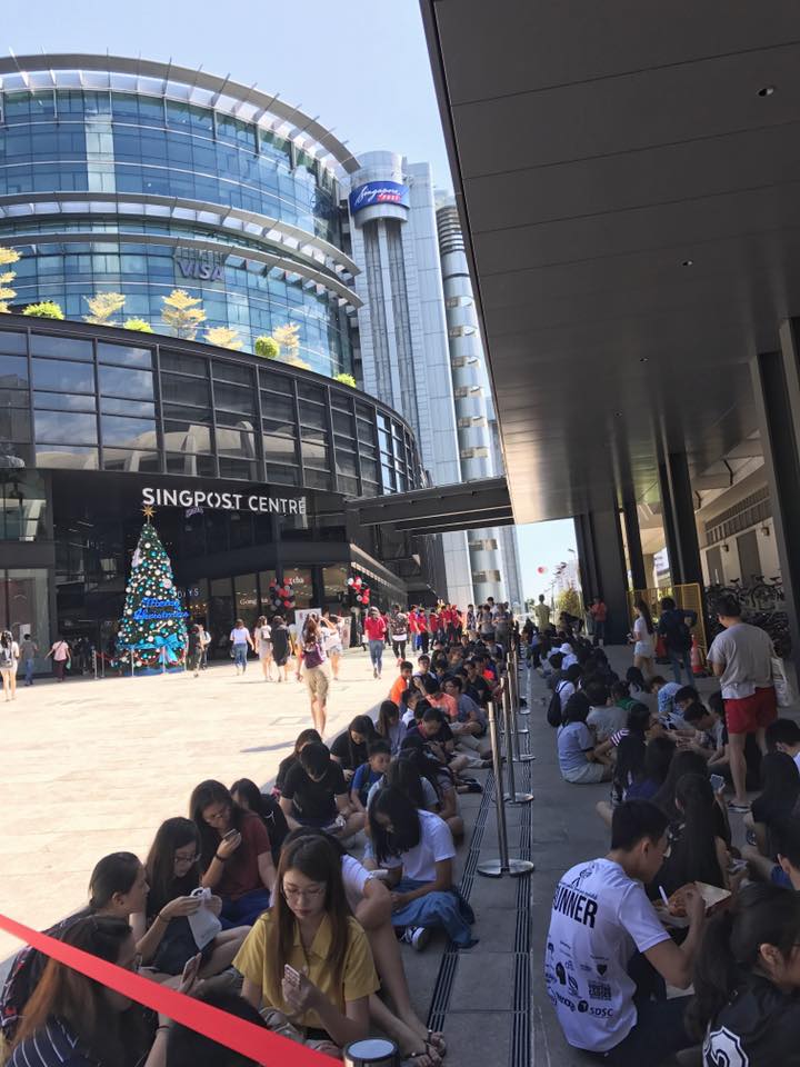 GONGCHA IS BACK!!! GUESS WHO QUEUING FOR IT? p=